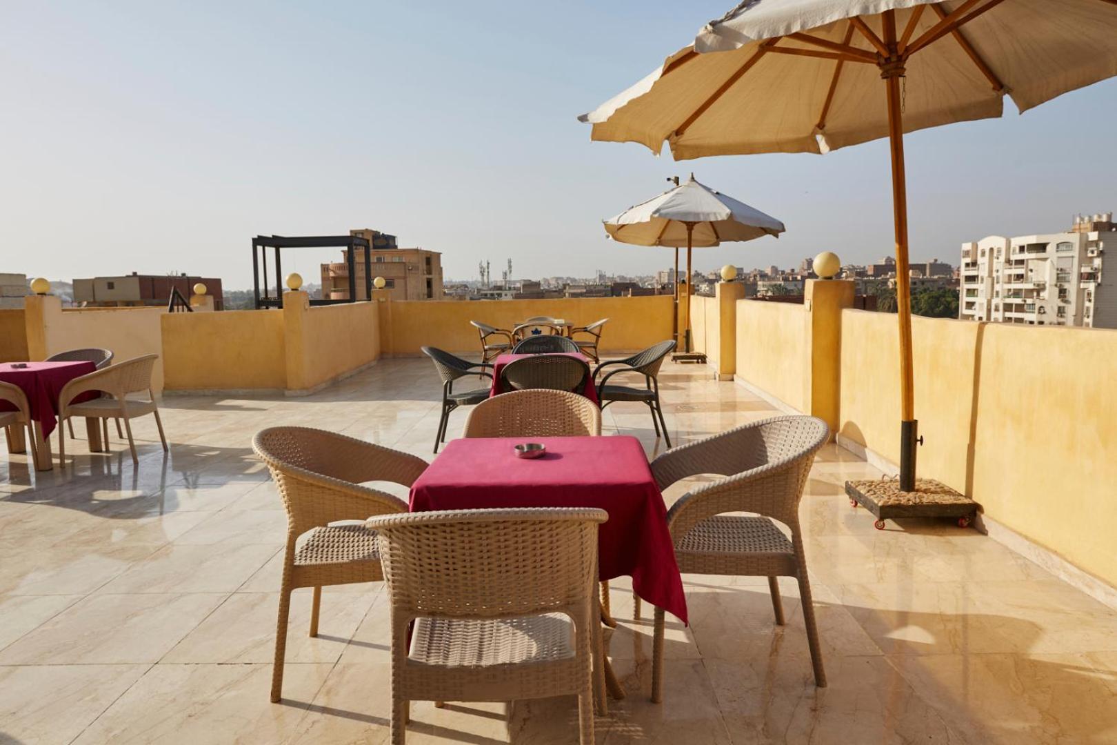 Grand Pyramid View Hotel Kafret el-Gabal Екстериор снимка