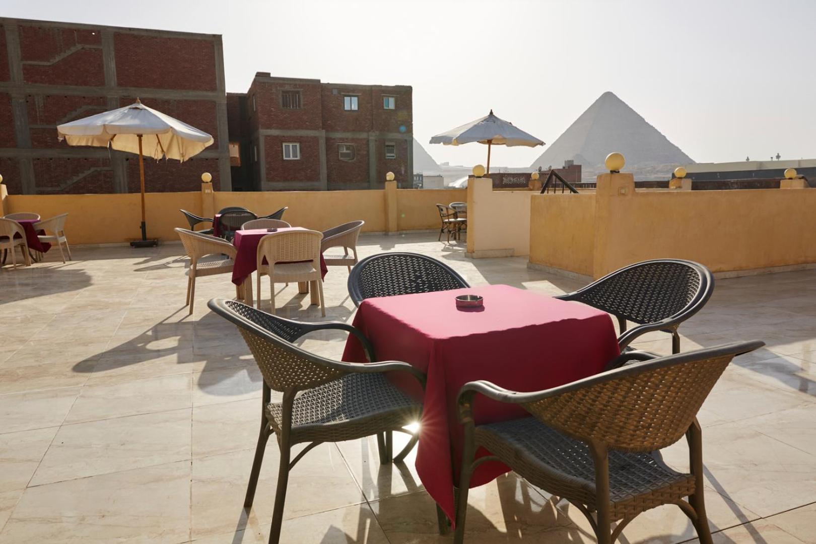 Grand Pyramid View Hotel Kafret el-Gabal Екстериор снимка