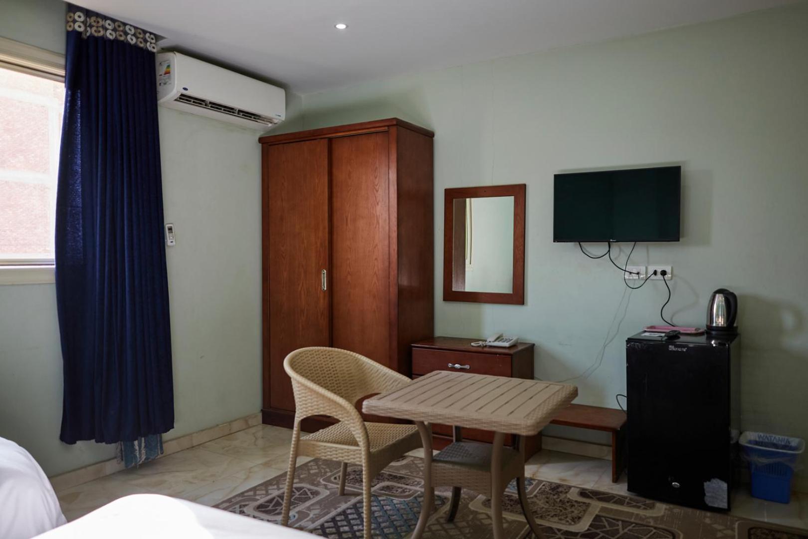 Grand Pyramid View Hotel Kafret el-Gabal Екстериор снимка