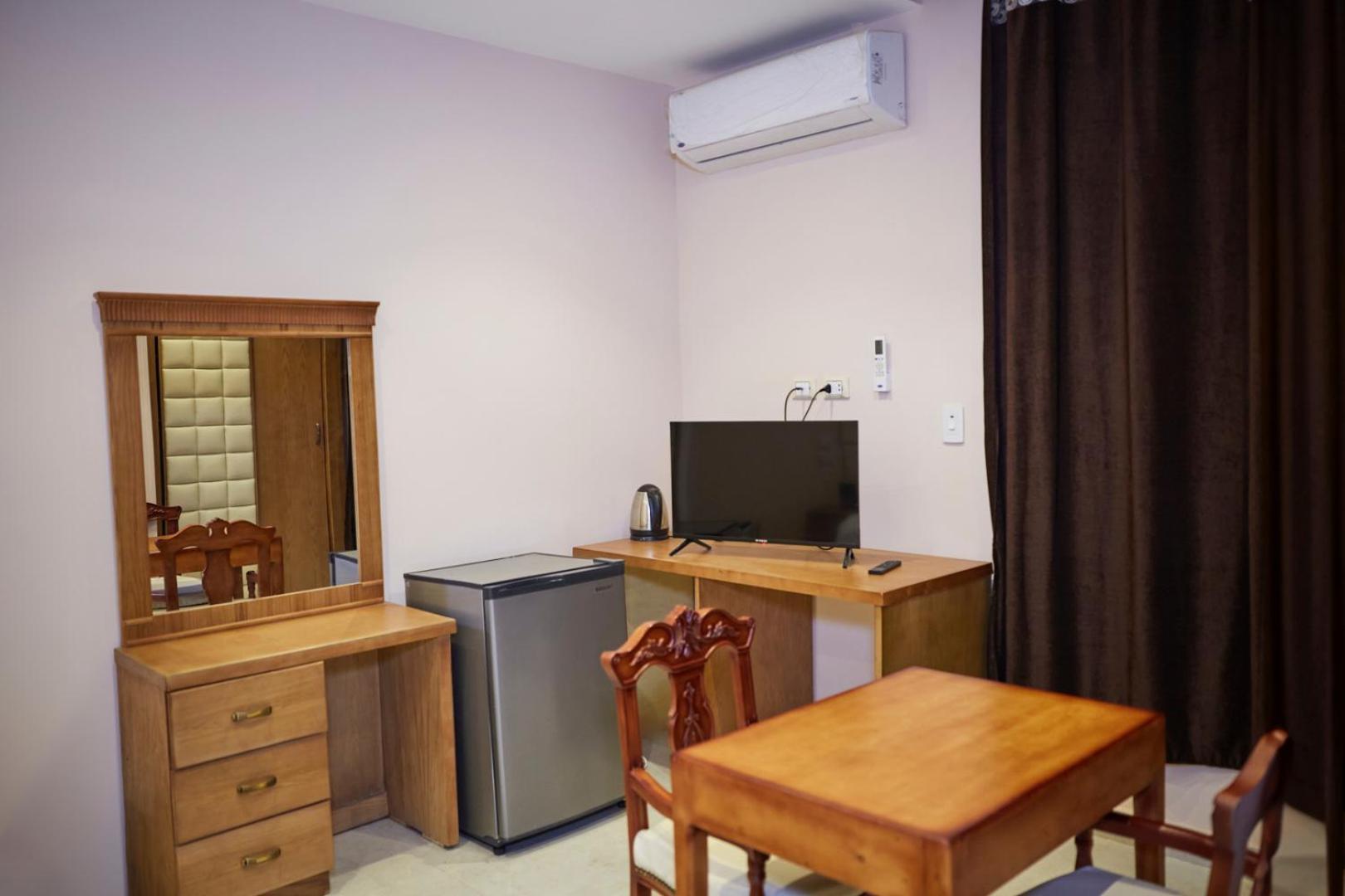 Grand Pyramid View Hotel Kafret el-Gabal Екстериор снимка