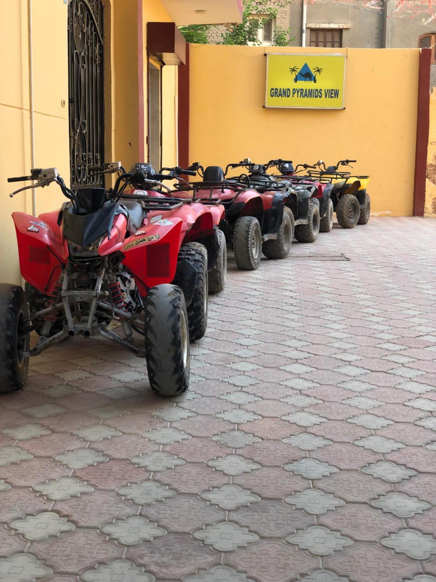 Grand Pyramid View Hotel Kafret el-Gabal Екстериор снимка