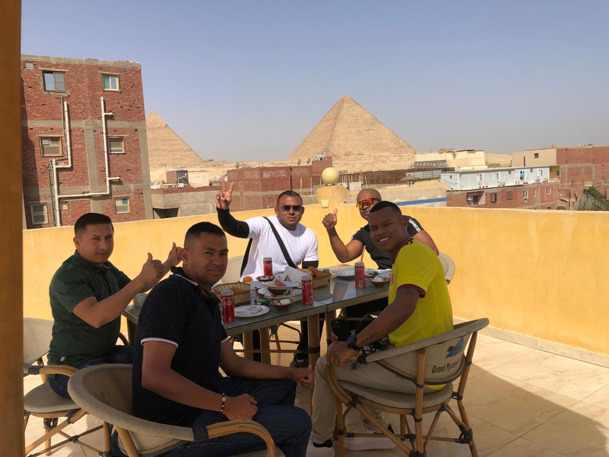 Grand Pyramid View Hotel Kafret el-Gabal Екстериор снимка