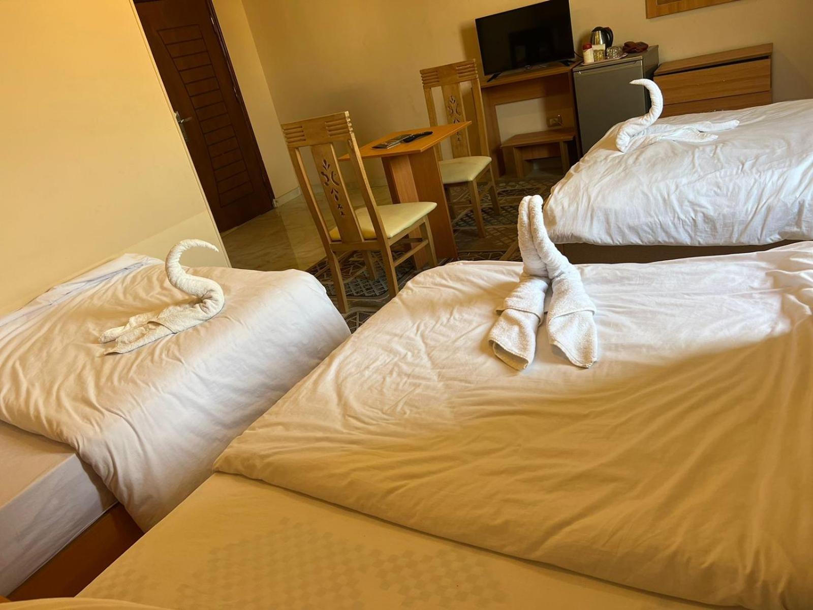 Grand Pyramid View Hotel Kafret el-Gabal Екстериор снимка